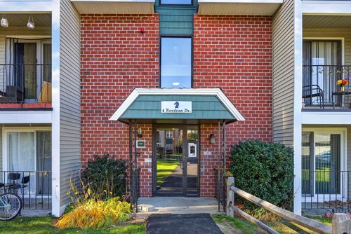 308-4 Roedean Dr, Nashua, NH, 03063-5021 | Card Image