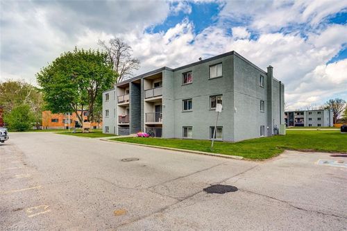 6-94 King Edward Ave, London, ON, N5Z3S8 | Card Image