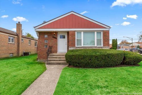 8154 S Karlov Ave, Chicago, IL, 60652-2946 | Card Image
