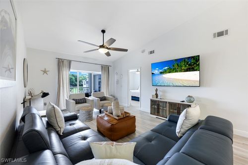 204-824 Tanbark Dr, NAPLES, FL, 34108-8572 | Card Image