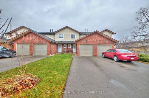 4-23 Dynasty Ave, Stoney Creek, ON, L8G4Z5 | Card Image