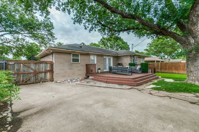 605 Devonshire Dr, House other with 2 bedrooms, 2 bathrooms and null parking in Richardson TX | Image 24