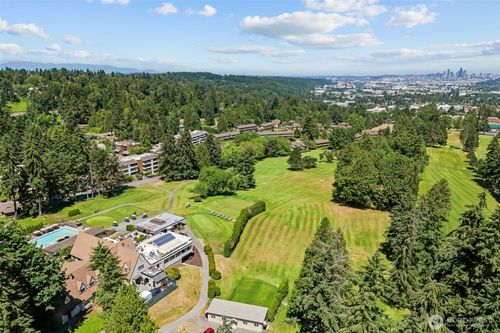 b-10903 Glen Acres Dr S, Seattle, WA, 98168-5512 | Card Image