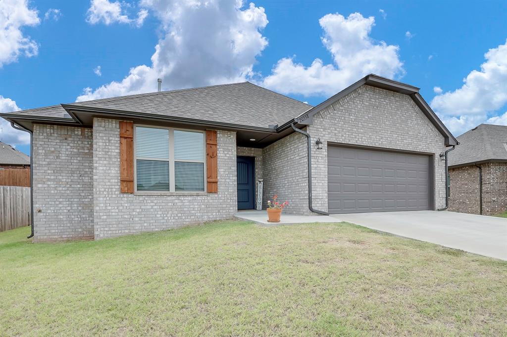 Tempe Ave, Harrah, OK 73045