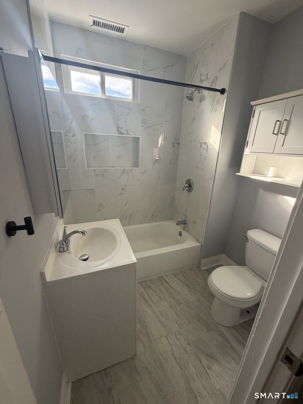 Residential Lease in Bridgeport 3