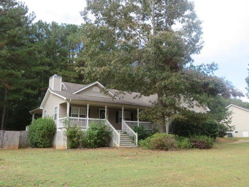 330 Chestnut Dr, Covington, GA, 30016-5583 | Card Image