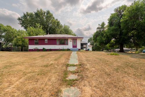632 113th Ave Nw, Coon Rapids, MN, 55448-3253 | Card Image