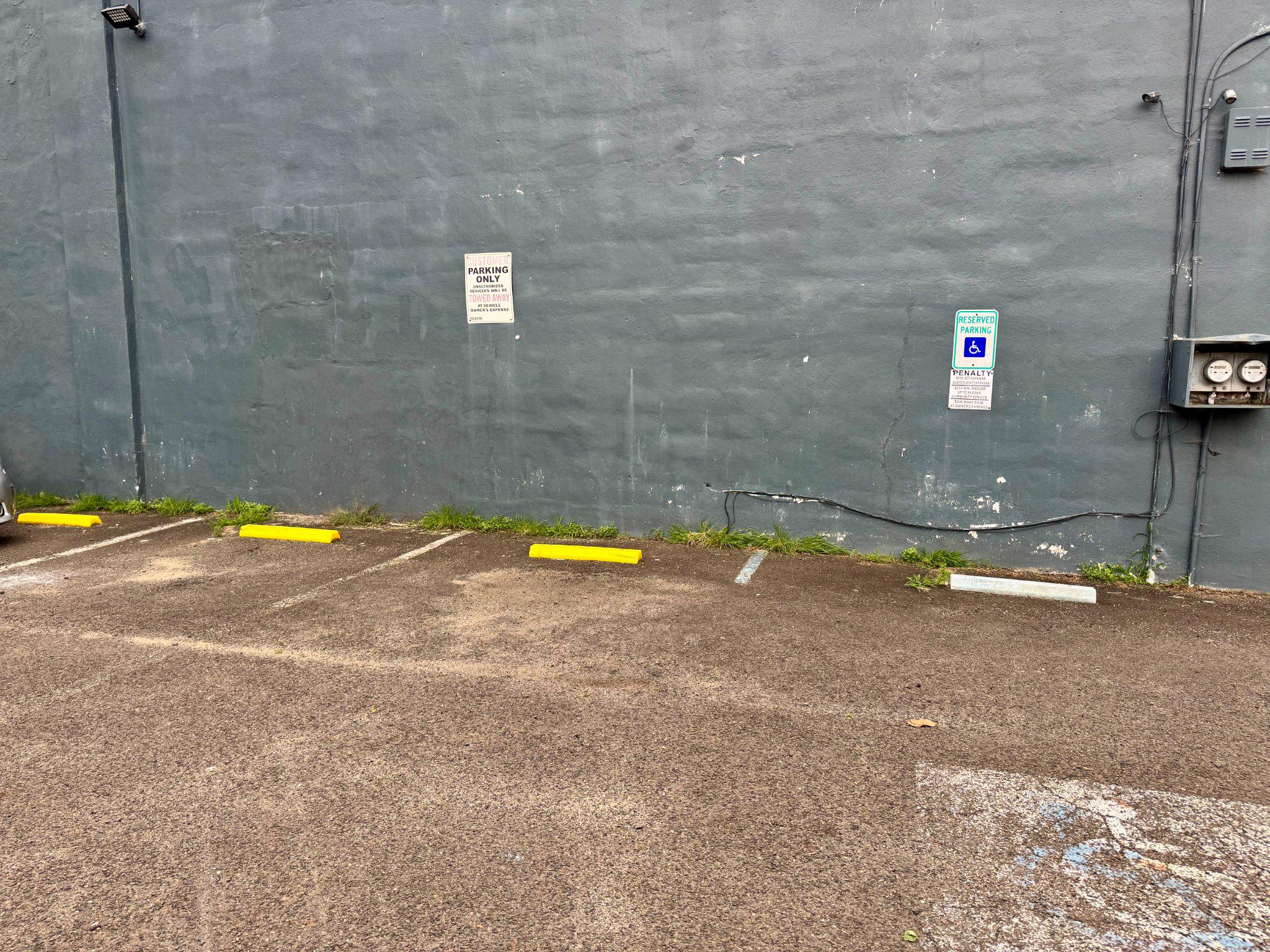 Commercial Lease in PENNSAUKEN 4