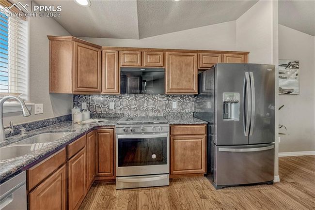 9812 Fairway Glen Dr, House other with 5 bedrooms, 3 bathrooms and 3 parking in Peyton CO | Image 13