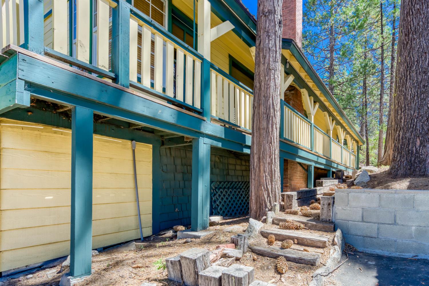 Residential in Shaver Lake 2