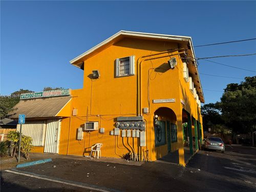 2007-2001 Nw 21st Ave, Fort Lauderdale, FL, 33311-3402 | Card Image