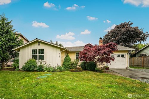835 Livingston Bay Shore Dr, Camano Island, WA, 98282-8853 | Card Image
