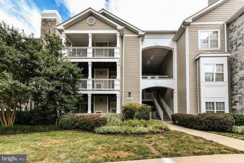32-1716 Lake Shore Crest Dr, RESTON, VA, 20190-3244 | Card Image