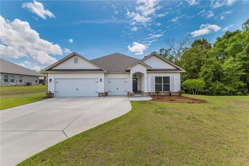 200 Spur Ave, Fairhope, AL, 36532-7670 | Card Image