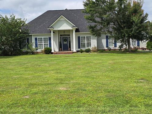 253 Lakeview Cir, Nashville, GA, 31639-6302 | Card Image