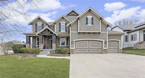 9641 Inspiration St, Lenexa, KS, 66227-7300 | Card Image