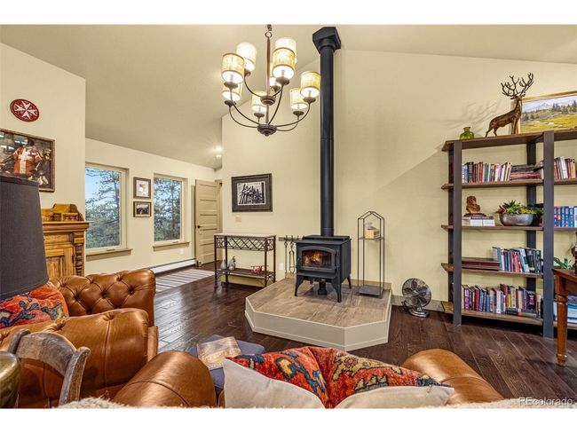 459 County Rd 85, House other with 3 bedrooms, 3 bathrooms and null parking in Guffey CO | Image 24