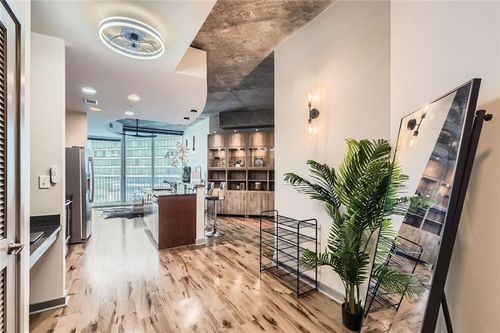 unit-2614-400 W Peachtree St Nw, Atlanta, GA, 30308-3554 | Card Image