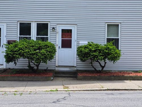 1-9 Oak St, Wakefield, MA, 01880-3934 | Card Image