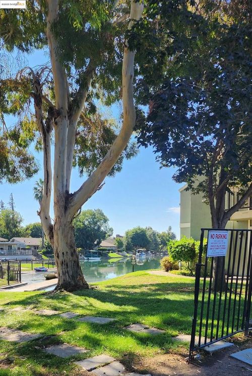 apt-24-3702 W Benjamin Holt Dr, Stockton, CA, 95219-3332 | Card Image