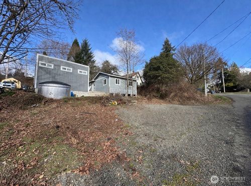 1915 Se Spring Rd, Shelton, WA, 98584-1679 | Card Image