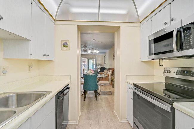APT-115 - 708 Tamiami Trl S, Condo with 2 bedrooms, 2 bathrooms and null parking in VENICE FL | Image 7