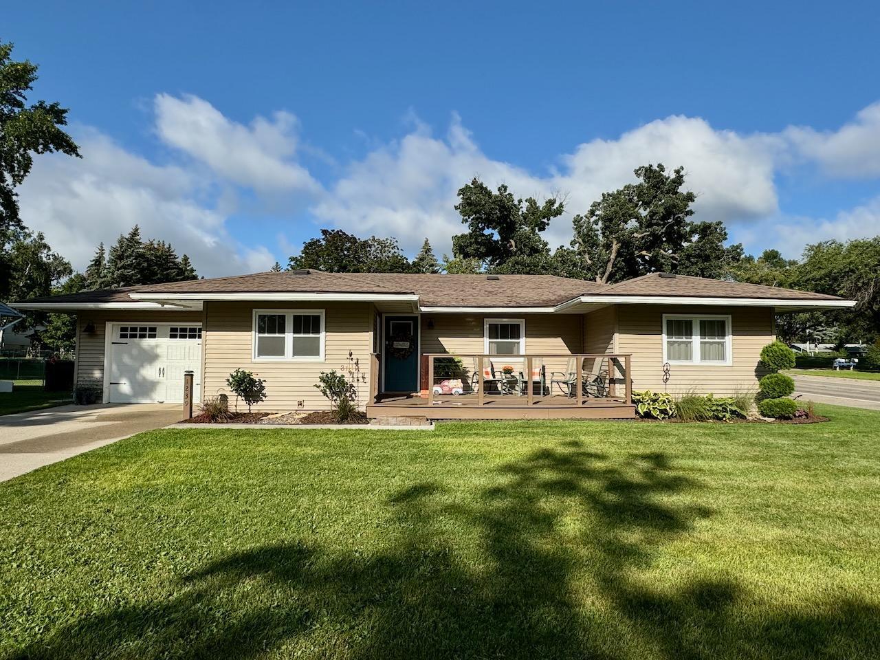 Baird Ave, Fergus Falls, MN 56537