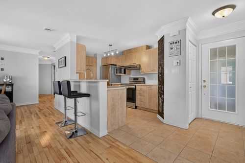 2 - 3922 Boul Ste Rose, Condo with 2 bedrooms, 1 bathrooms and null parking in Laval QC | Card Image