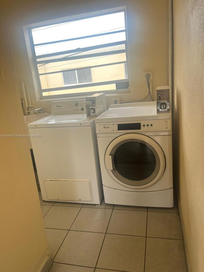 APT-206 - 1747 Rodman St, Condo with 2 bedrooms, 2 bathrooms and null parking in Hollywood FL | Image 11