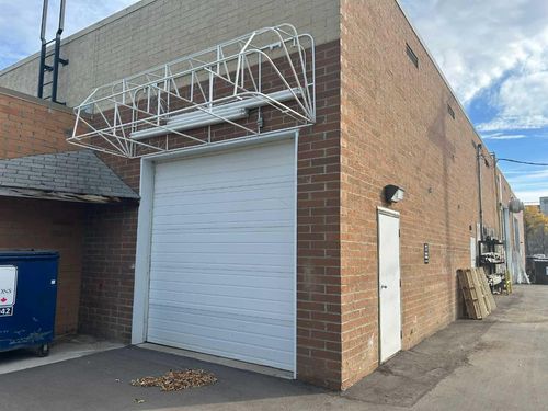 1014 Allowance Avenue Se, Medicine Hat, AB, T1A3G8 | Card Image