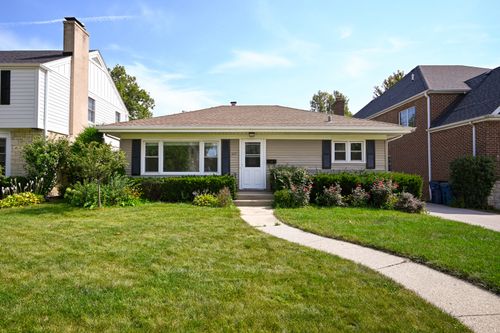 325 N Highview Ave, Elmhurst, IL, 60126-2221 | Card Image