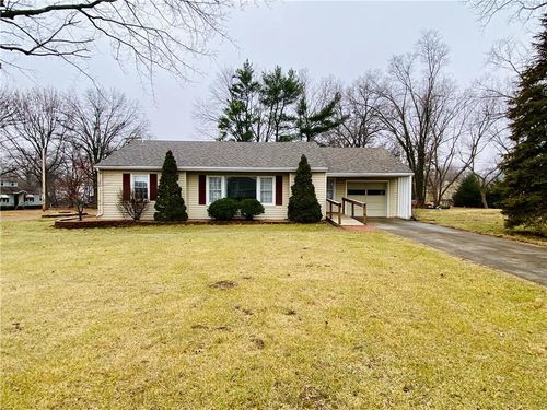 201 W 1st St, Concordia, MO, 64020-7195 | Card Image