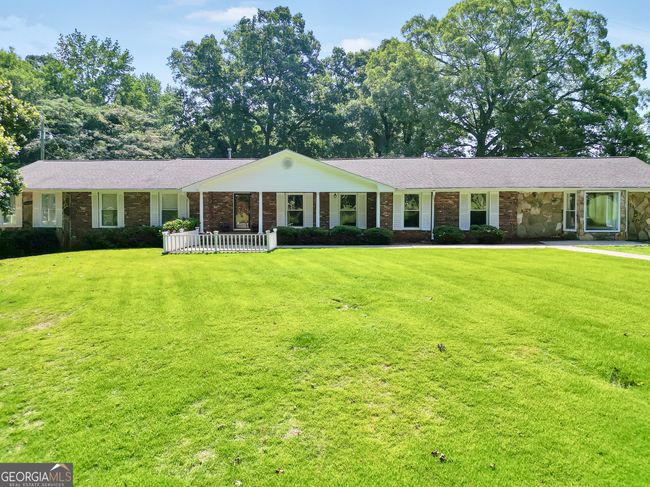 234 Crumbley Rd, House other with 3 bedrooms, 2 bathrooms and 2 parking in MCDONOUGH GA | Image 5