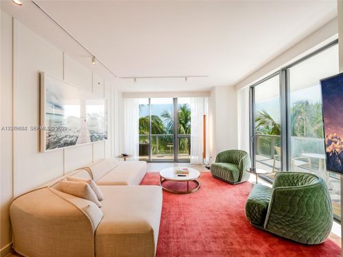 428-2201 Collins Ave, Miami Beach, FL, 33139-1717 | Card Image