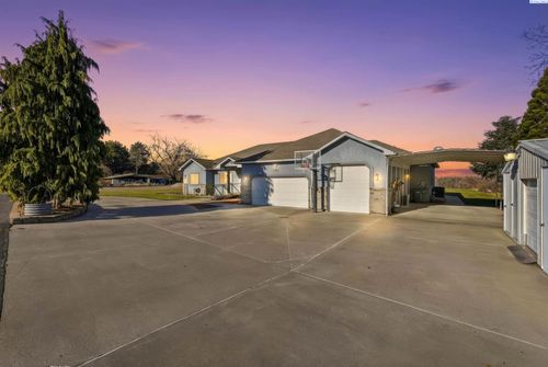 5016 & KNA W Yellowstone Ave, Kennewick, WA, 99336 | Card Image