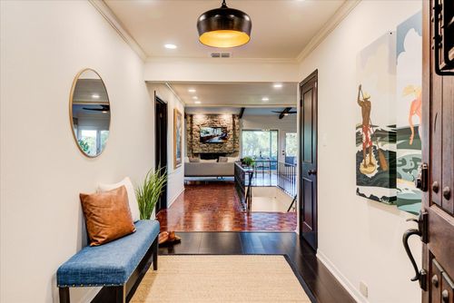 402 Seawind, Lakeway, TX, 78734-4444 | Card Image
