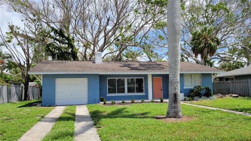 223 S Blvd Of The Presidents, Sarasota, FL, 34236-1703 | Card Image