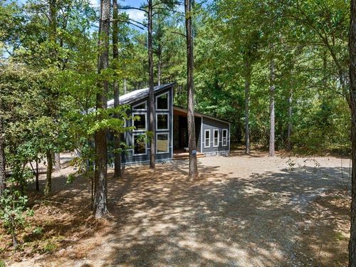 37 Nitro Ln, Broken Bow, OK, 74728-7634 | Card Image