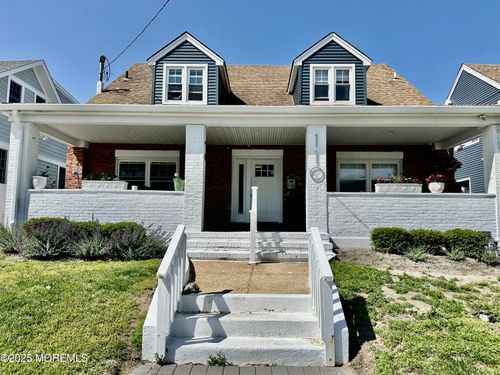 9-110 4th Ave, Bradley Beach, NJ, 07720-1271 | Card Image