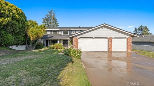 2074 Albright Way, Upland, CA, 91784 | Card Image