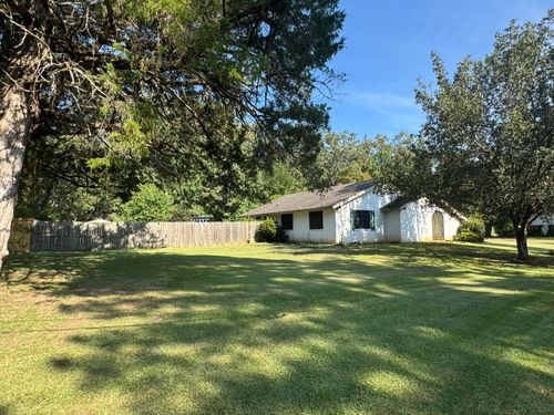 101 Whitaker Dr., Houston, MS, 38851 | Card Image