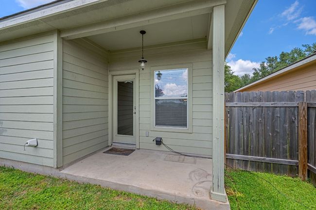 3809 Bronco Bend Loop, House other with 3 bedrooms, 2 bathrooms and 4 parking in Austin TX | Image 30