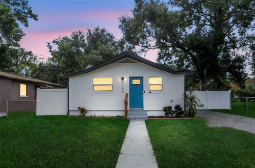 1705 E Chelsea St, TAMPA, FL, 33610-6117 | Card Image