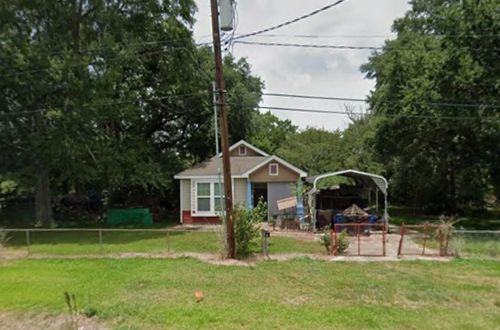 320 W Railroad Ave, China, TX, 77613 | Card Image