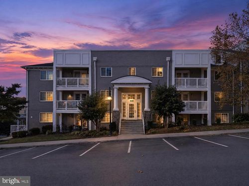 403-4149 S Four Mile Run Dr, ARLINGTON, VA, 22204-3965 | Card Image