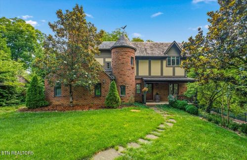 516 Scenic Dr, Knoxville, TN, 37919-6651 | Card Image