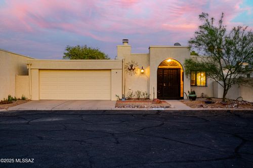 4388 E Orchard Dr, Tucson, AZ, 85712-1154 | Card Image