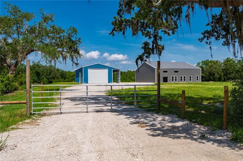 2593 Nw Genes Little Acres Ave, ARCADIA, FL, 34266 | Card Image