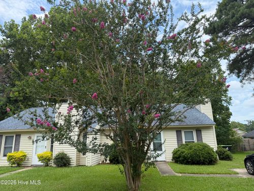 135 Twin Wood Dr, Havelock, NC, 28532-6902 | Card Image