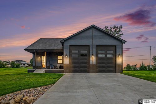 1929 Beaver Lake Blvd, Plattsmouth, NE, 68048-4723 | Card Image